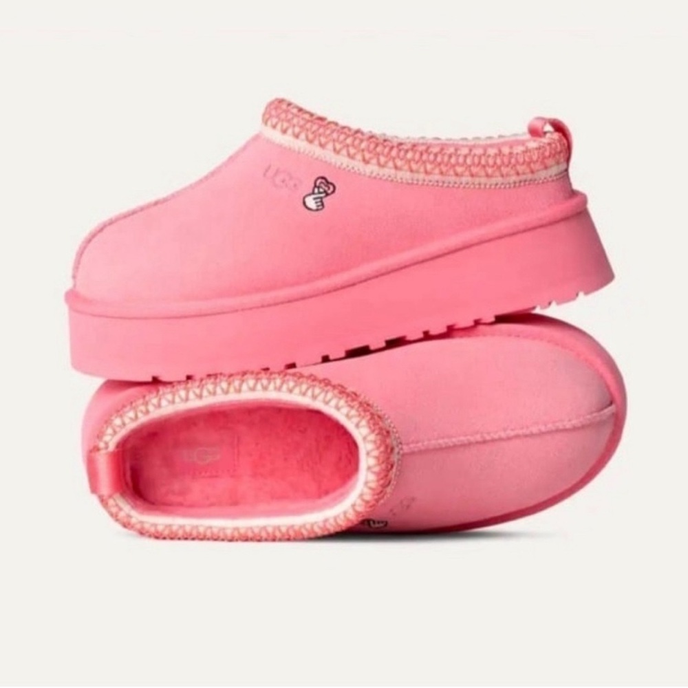 UGG Pink Taz